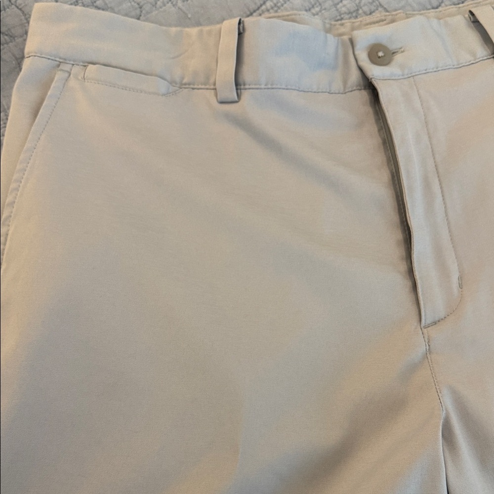 Nike Men's Gray Shorts